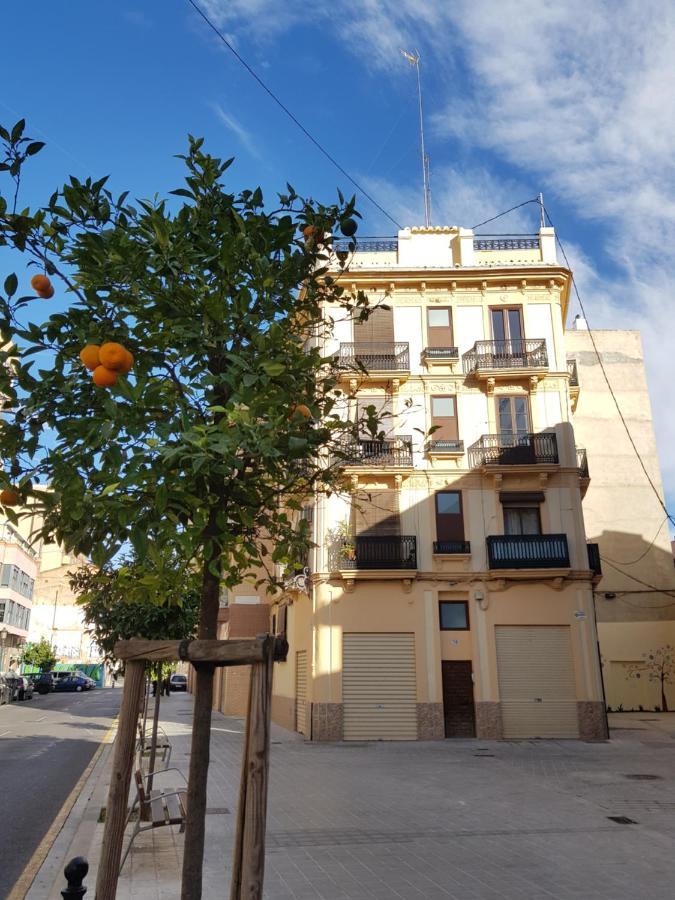 Renovado Y Sofisticado En El Centro De Valencia Apartment Exterior photo